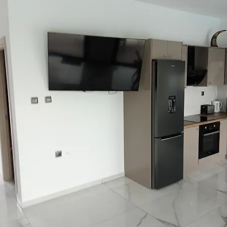 Kate View Villa Ratzaklíon